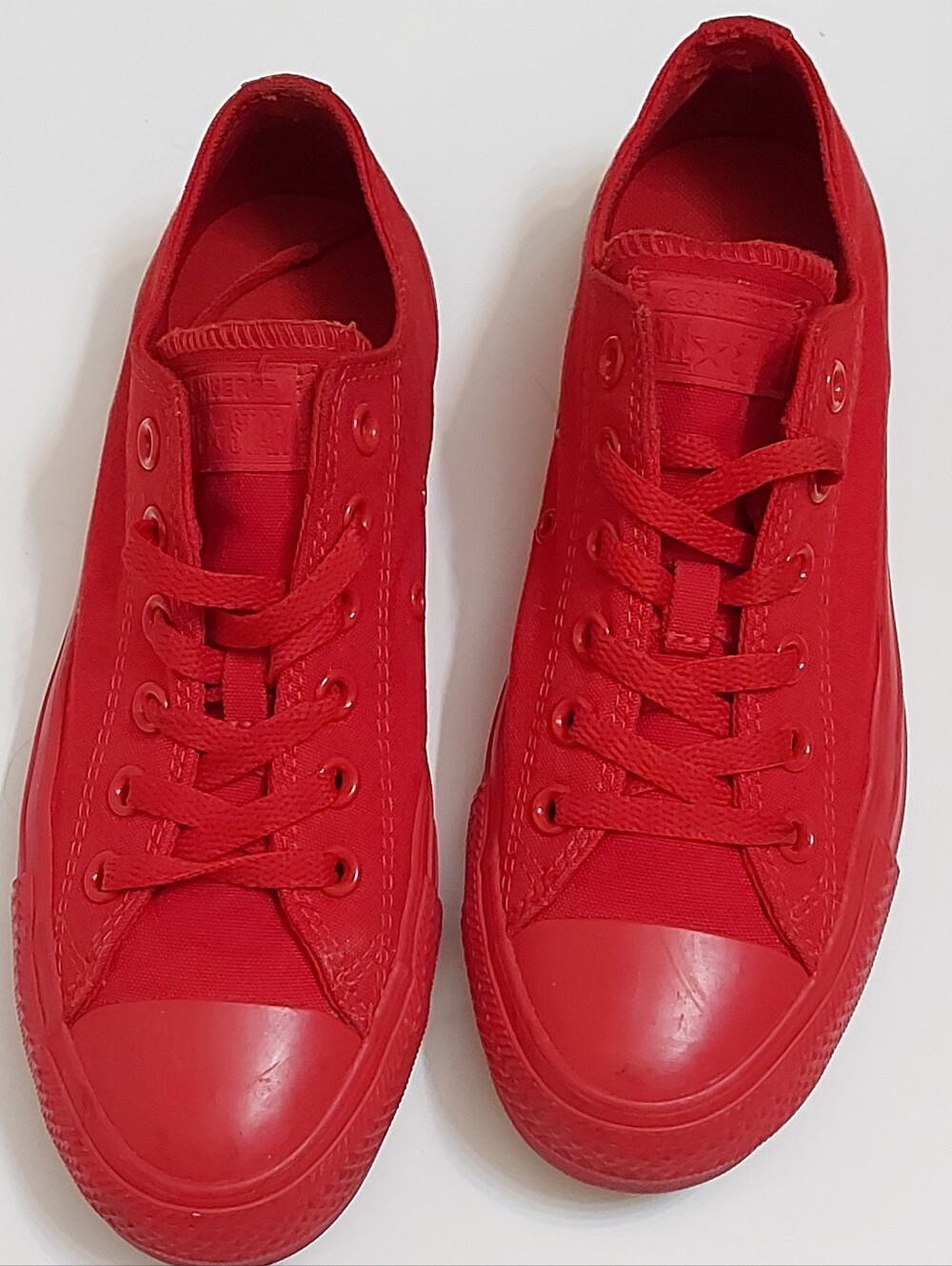 Converse Low Top Canvas Sneakers in Bright Red